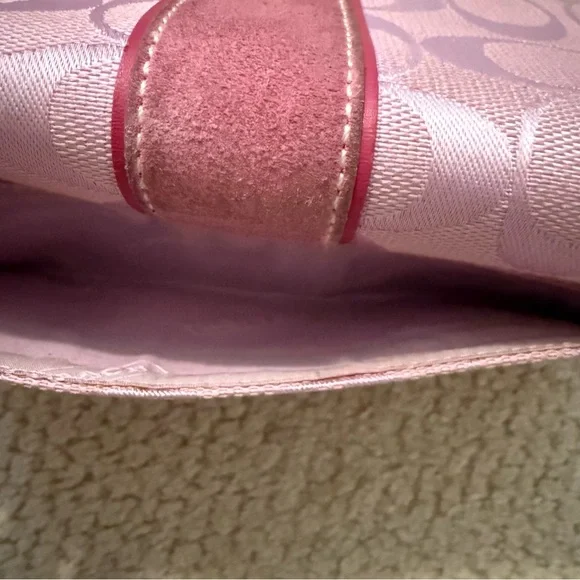 COACH Pink Signature C Monogram Canvas French Flap Bifold Wallet Suede Strap Y2K - Picture 6 of 6